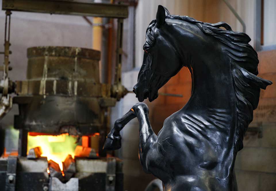 Oeuvre-sculpteur-francais-Arnaud-Kasper-Fonderie-Chapon-Bobigny